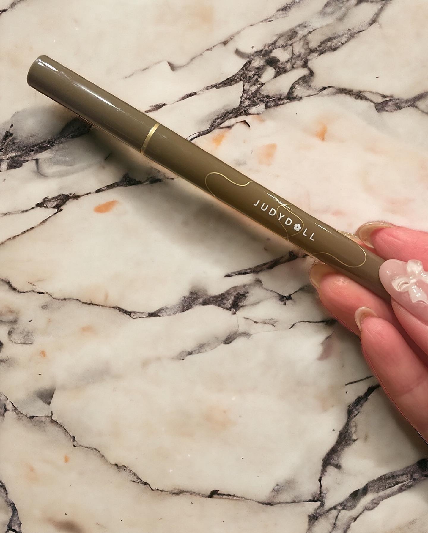 SLIM LIQUID EYELINER/JUDYDOLL/リキッドアイライナーを使ったクチコミ（3枚目）