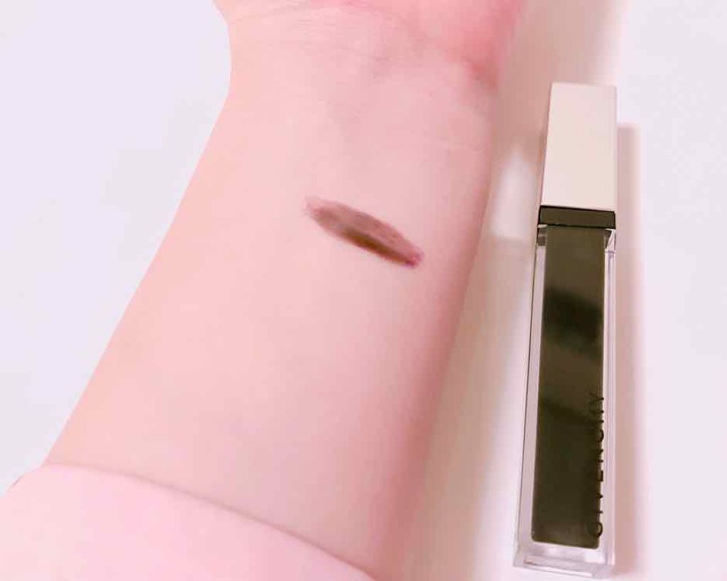 グロス・レヴェラトゥール/GIVENCHY/リップグロスを使ったクチコミ(1枚目)