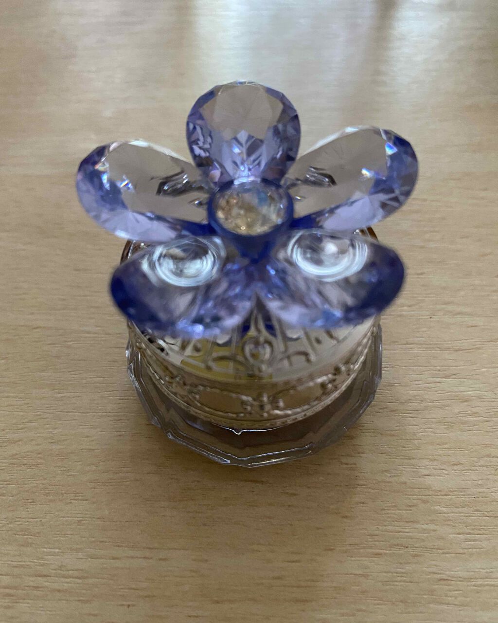 ジルスチュアート クリスタルブルーム ジェリービジュー/JILL STUART/ジェル・クリームアイシャドウを使ったクチコミ(1枚目)