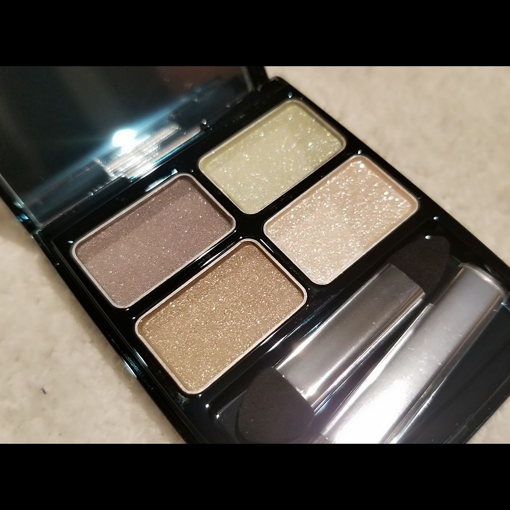 ムーンブルーム カラーリングアイズ/RMK/アイシャドウパレットを使ったクチコミ(2枚目)