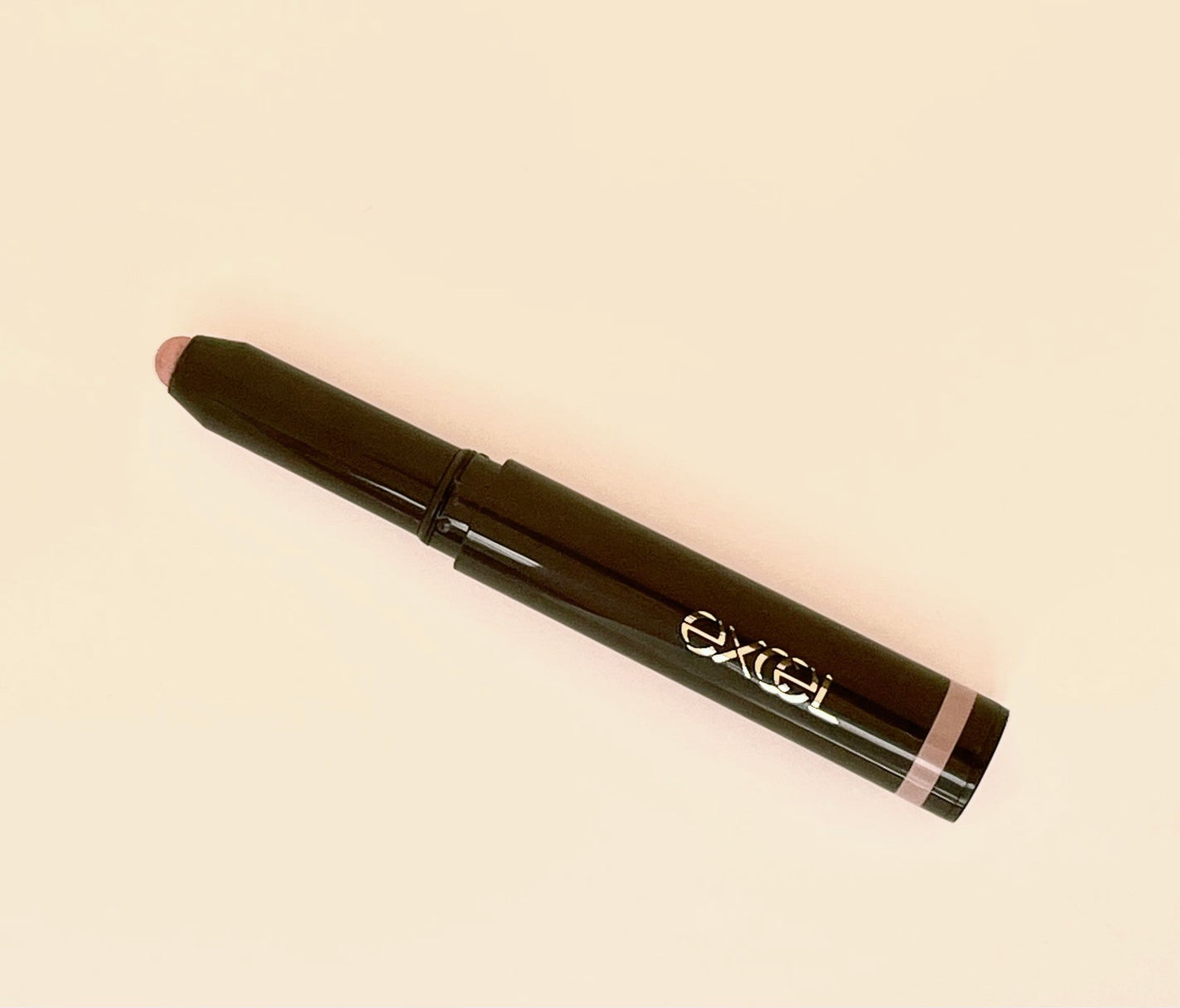 グリームオンフィットシャドウ/excel/スティックアイシャドウを使ったクチコミ(1枚目)