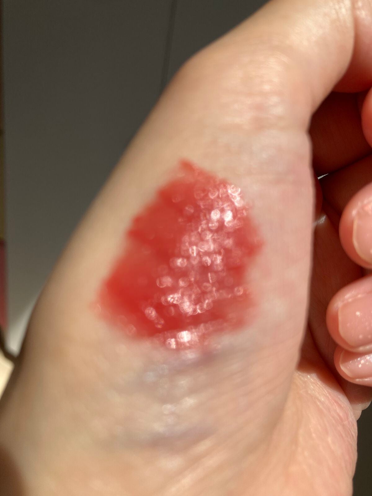 リキッドティントリップ/パラドゥ/リップティントを使ったクチコミ(2枚目)