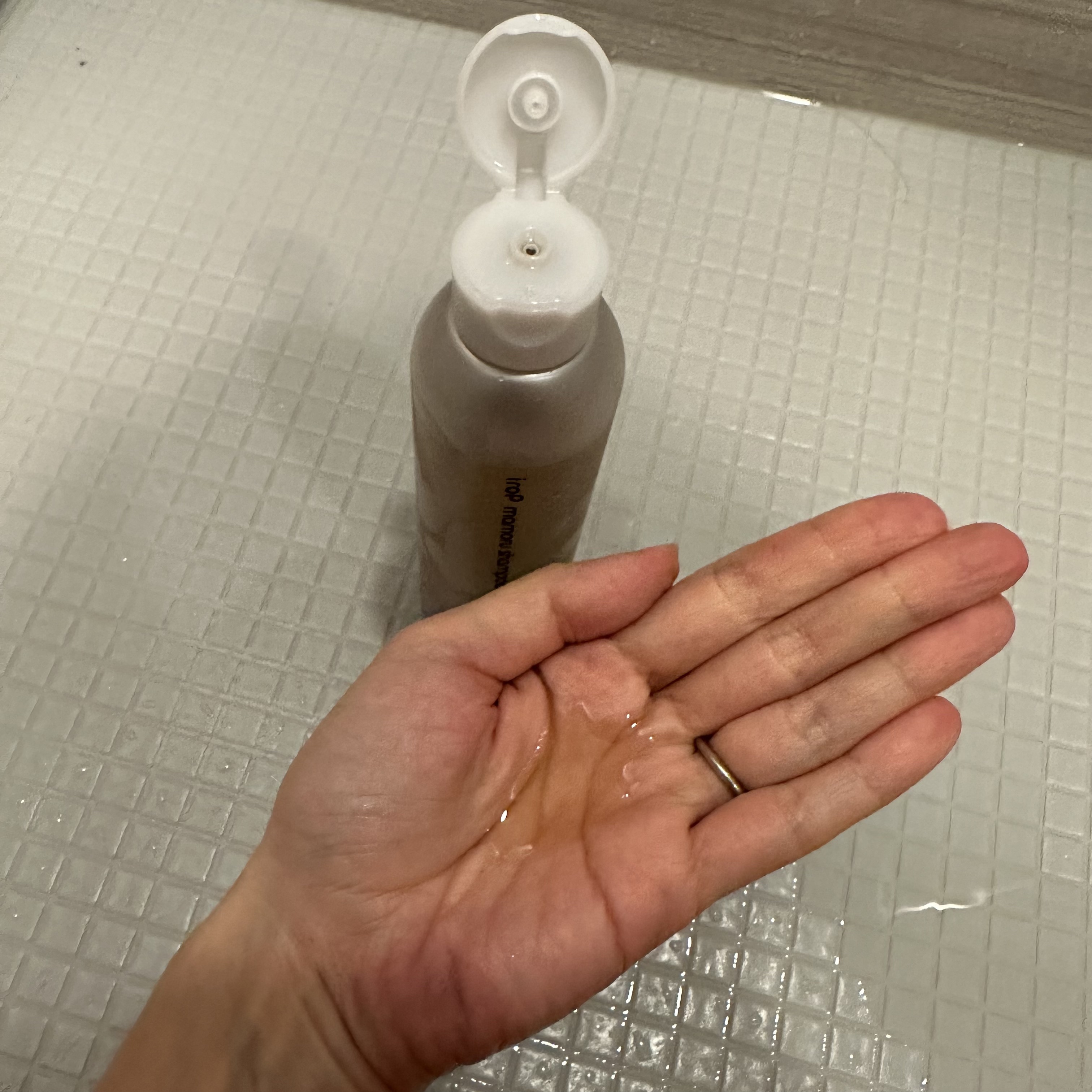 イロップ マモル シャンプー/トリートメント モイスト シャンプー190ml/irop/市販シャンプーを使ったクチコミ（2枚目）