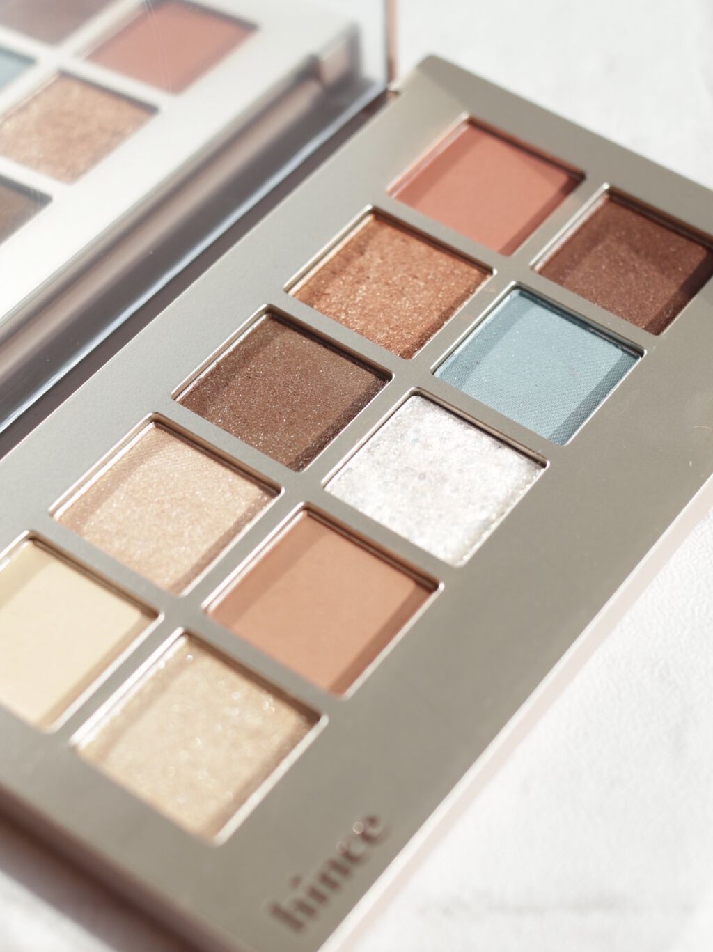 ニューデップスアイシャドウパレット/hince/アイシャドウパレットを使ったクチコミ（2枚目）