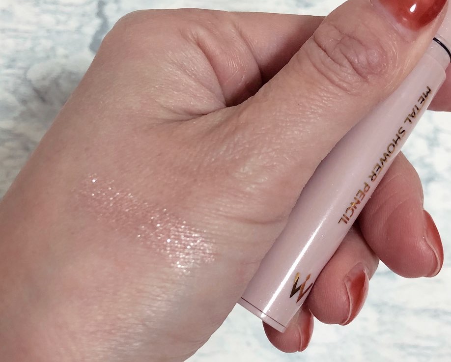 ウォンジョンヨ　メタルシャワーペンシル/Wonjungyo/スティックアイシャドウを使ったクチコミ（3枚目）