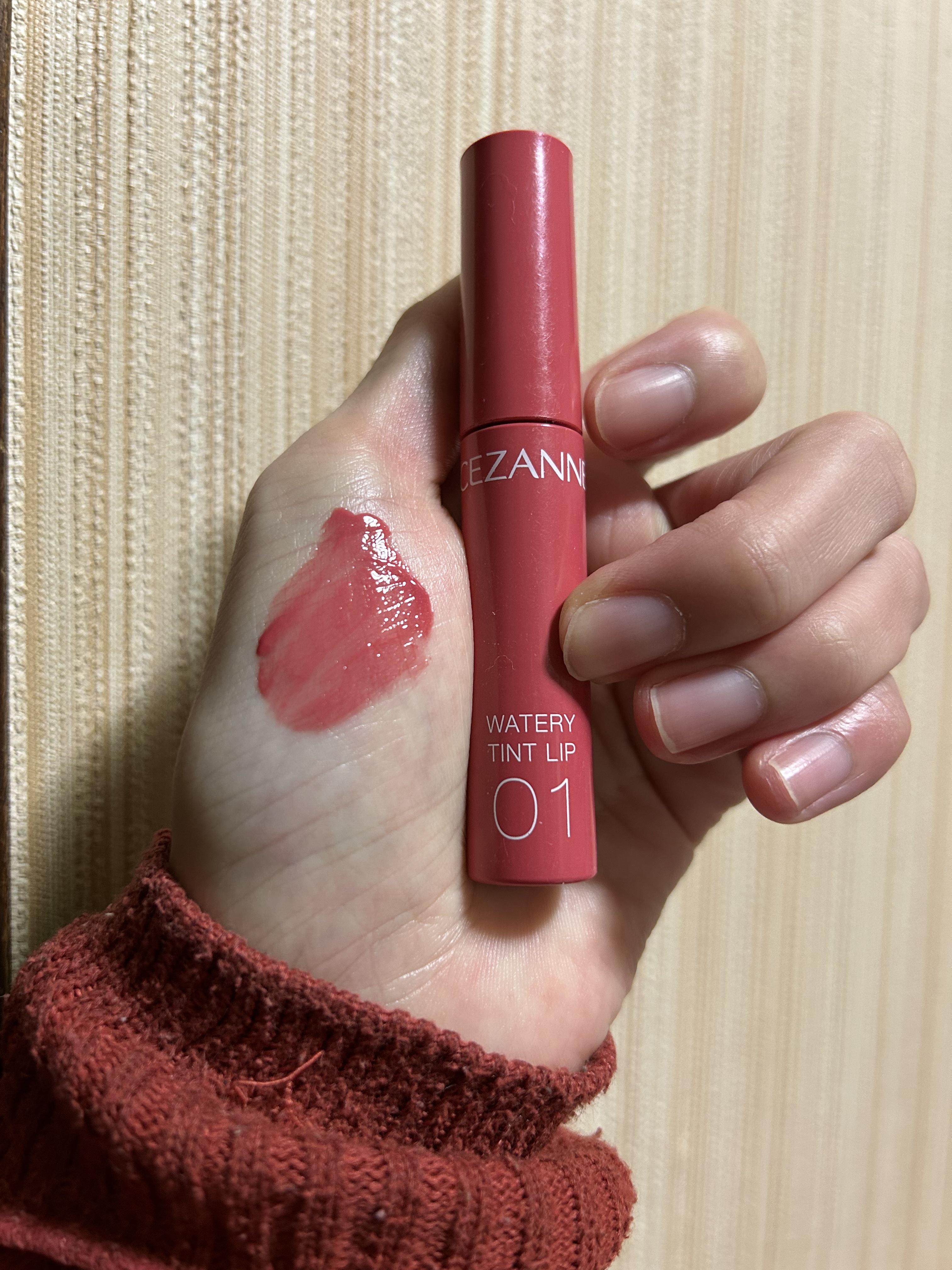 ウォータリーティントリップ 01 ナチュラルピンク/CEZANNE/リップティントを使ったクチコミ（2枚目）