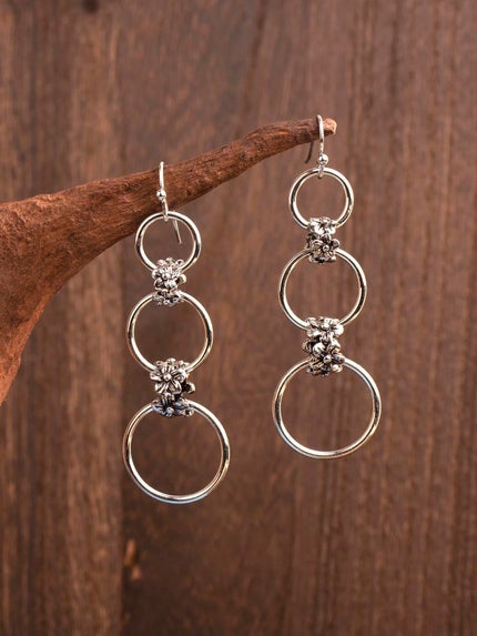 つっしー on LIPS 「#SHEIN#ピアス..」(1枚目)