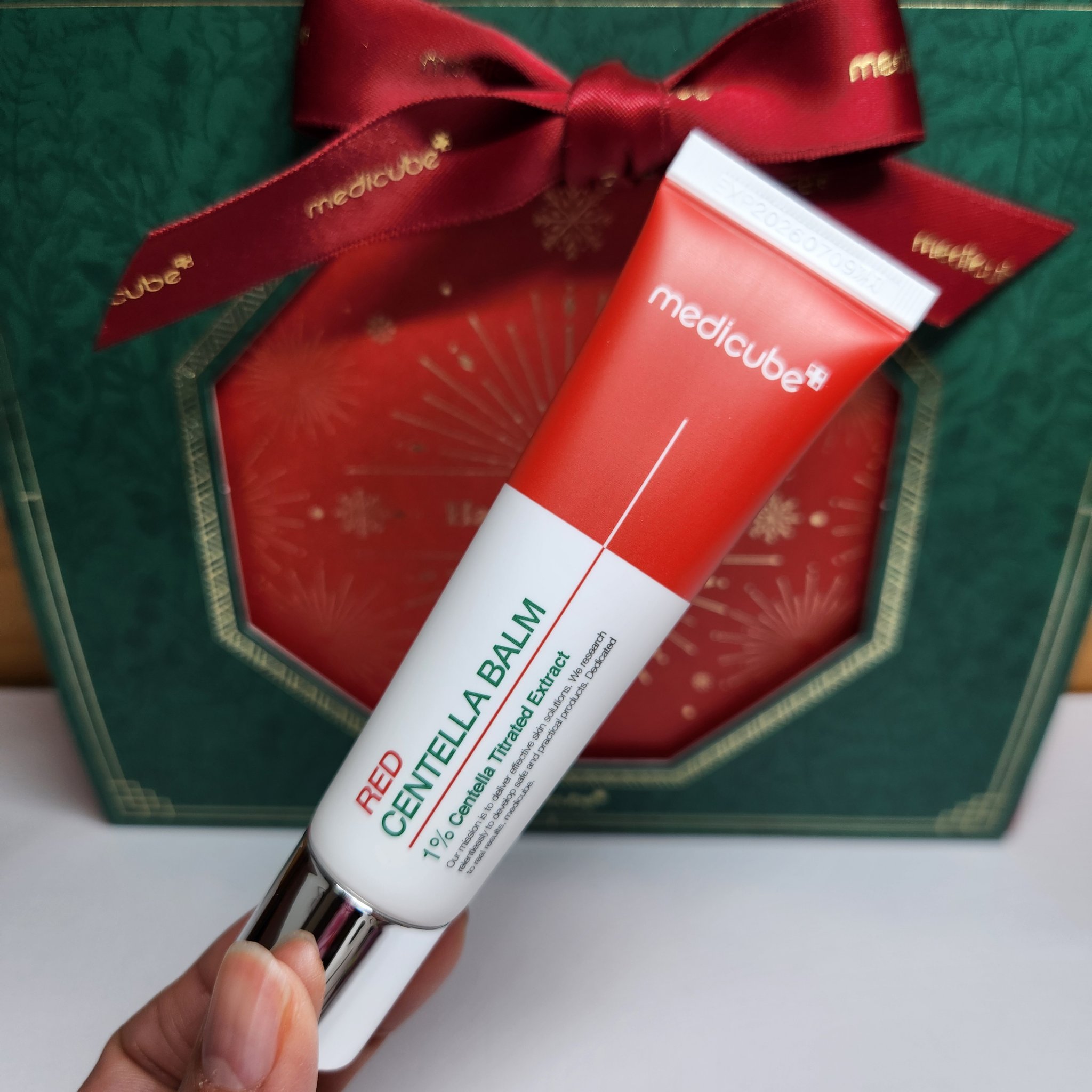 レッドシカバーム/MEDICUBE/フェイスクリームを使ったクチコミ（1枚目）