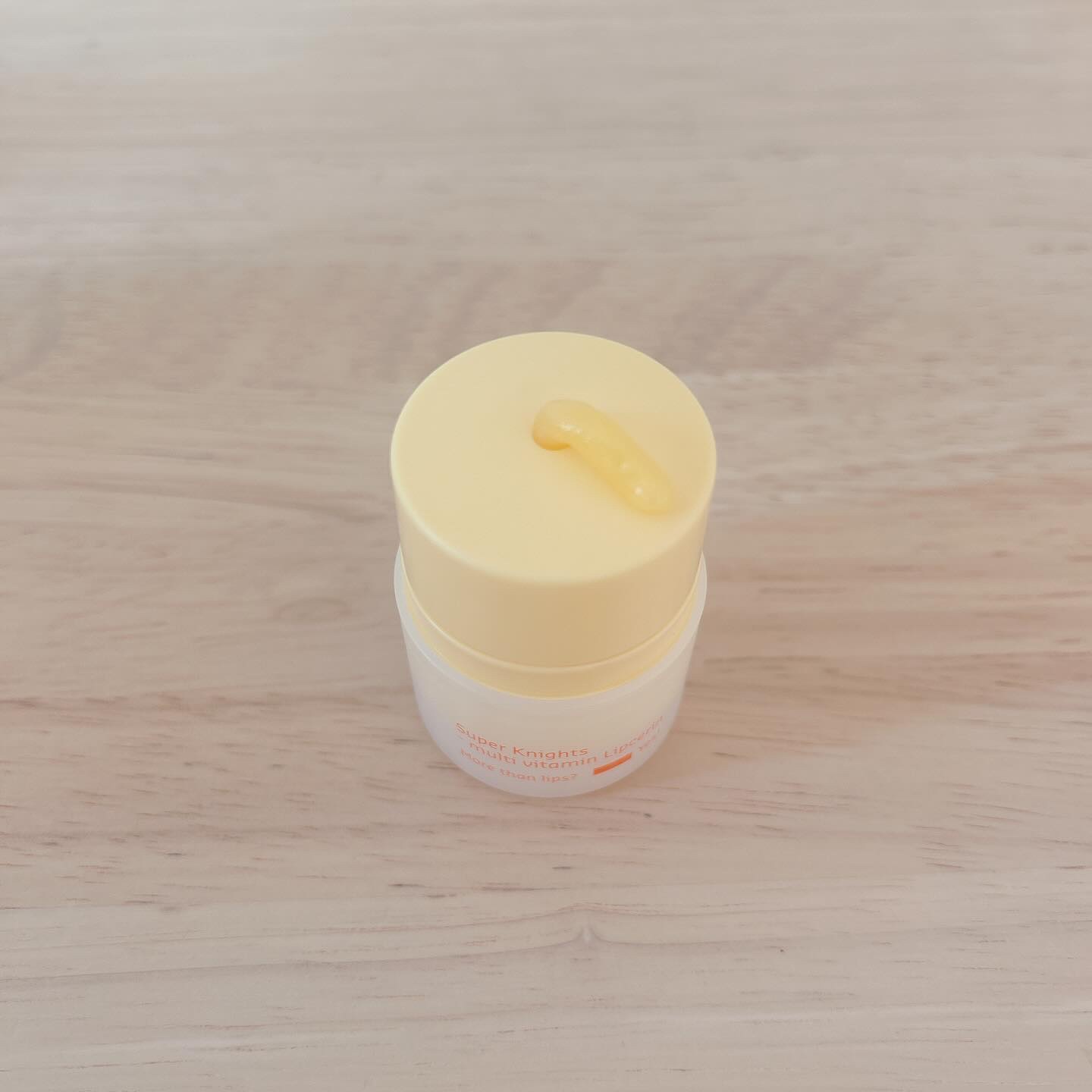 スーパーナイツ マルチ Ｖ リップセリン /belif/リップクリームを使ったクチコミ（2枚目）