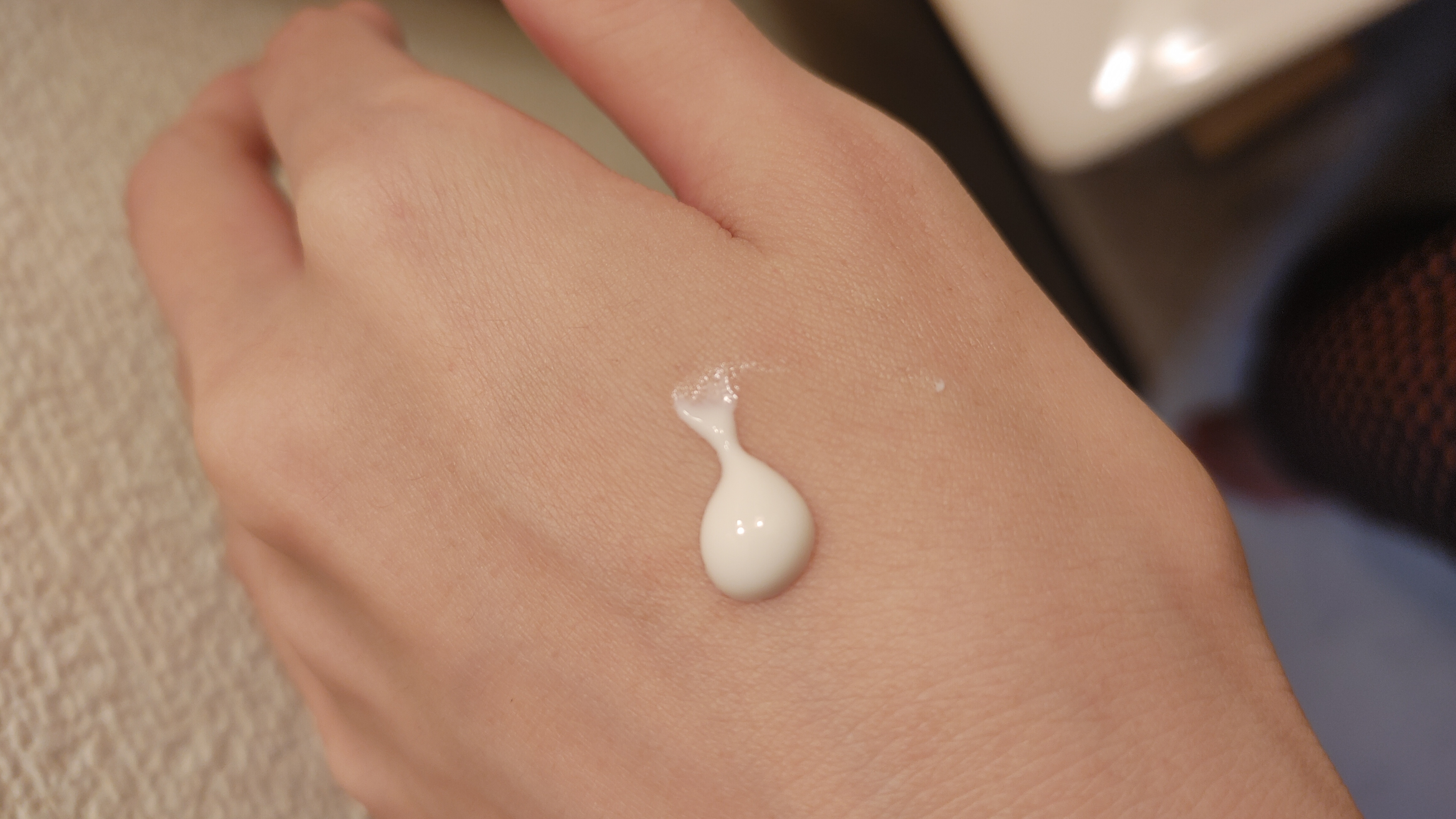 ヒアルーシカ ウォーターフィット サンセラム/SKIN1004/日焼け止めローションを使ったクチコミ（2枚目）