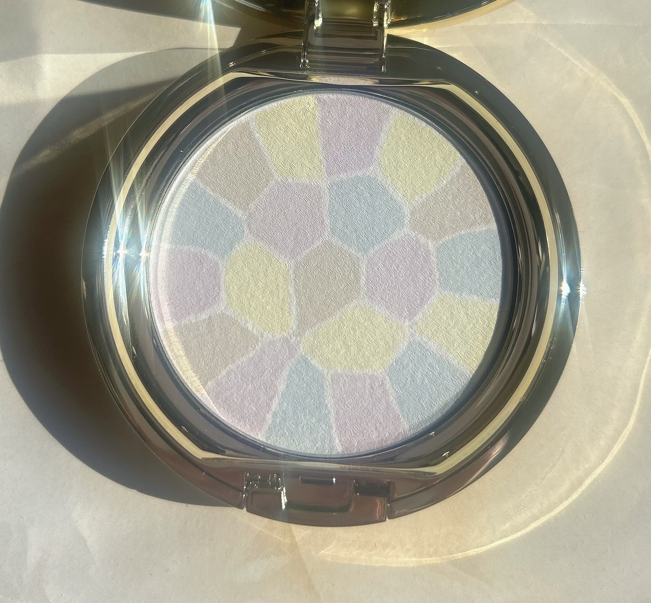 ラ プードル オートニュアンス/Elégance/プレストパウダーを使ったクチコミ（2枚目）