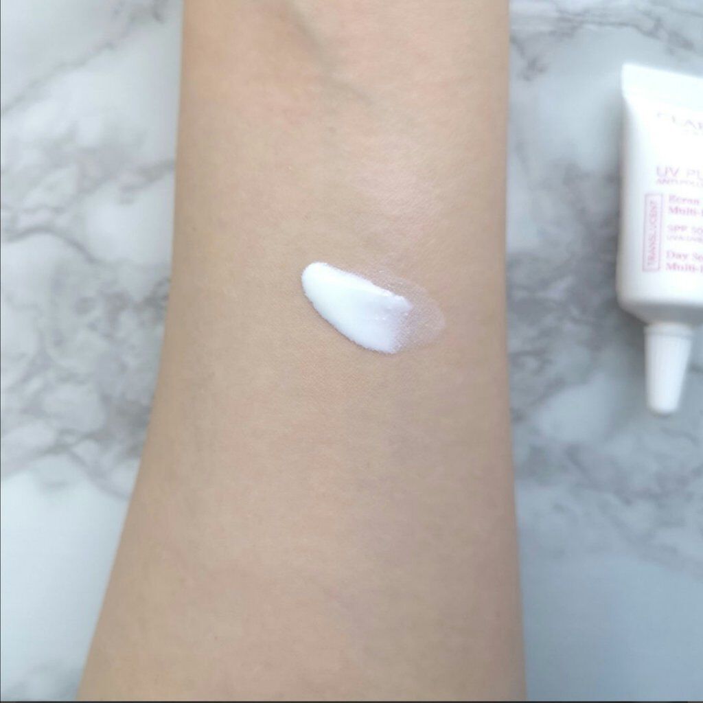 UV-プラス マルチ デイ スクリーン/CLARINS/化粧下地を使ったクチコミ(2枚目)