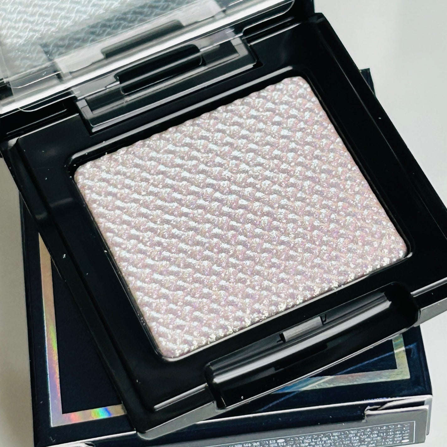 エレガンス ラズル スターアイカラー/エレガンス ラズル /単色アイシャドウを使ったクチコミ(2枚目)