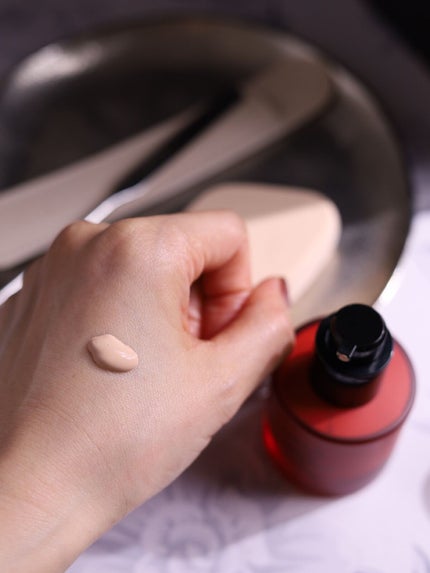 マスクフィットレッドファンデーション/TIRTIR(ティルティル)/リキッドファンデーションを使ったクチコミ(3枚目)