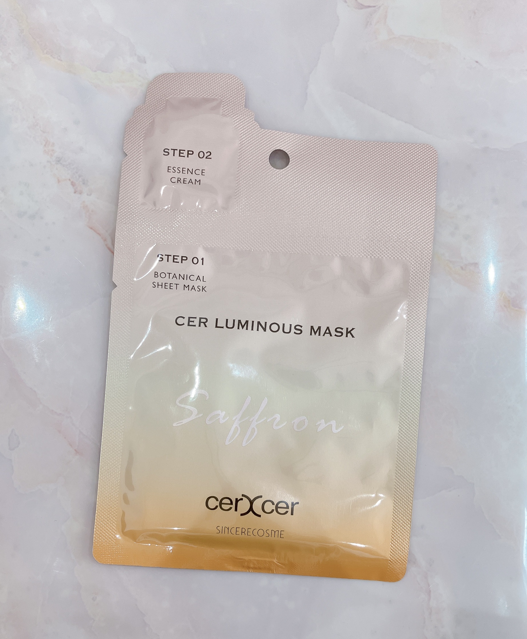ルミナスマスク   (ケアクリーム付き)  5枚入（箱あり）/cerXcer/シートマスク・パックを使ったクチコミ（2枚目）