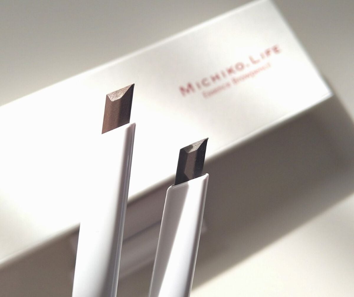 エッセンスブロウペンシル/MICHIKO.LIFE/アイブロウペンシルを使ったクチコミ(3枚目)