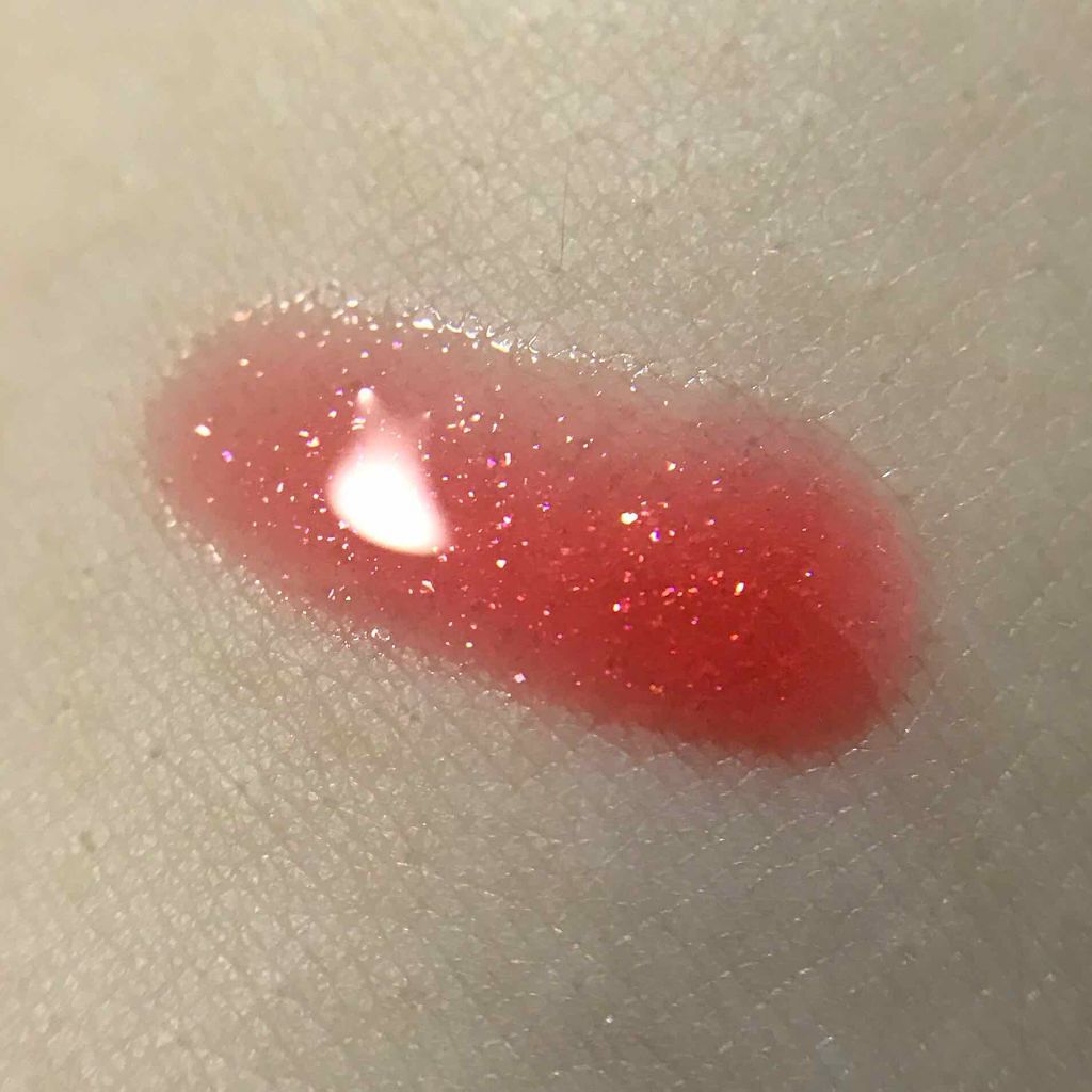 メスメリック グロスオン/CHICCA/リップグロスを使ったクチコミ（3枚目）