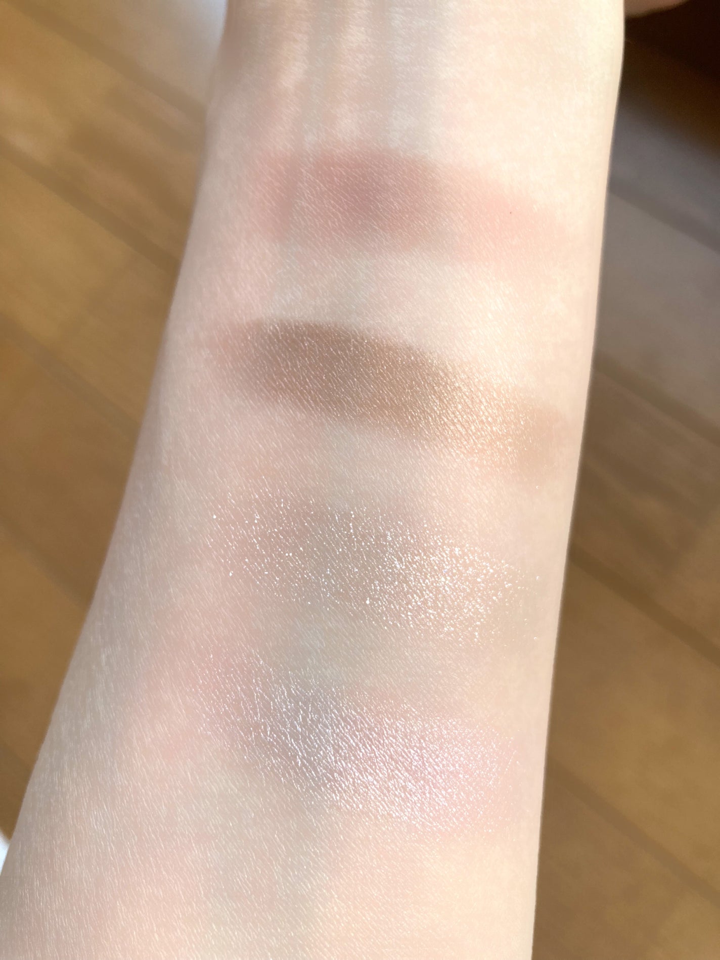 THE アイパレR/b idol/アイシャドウパレットを使ったクチコミ(2枚目)