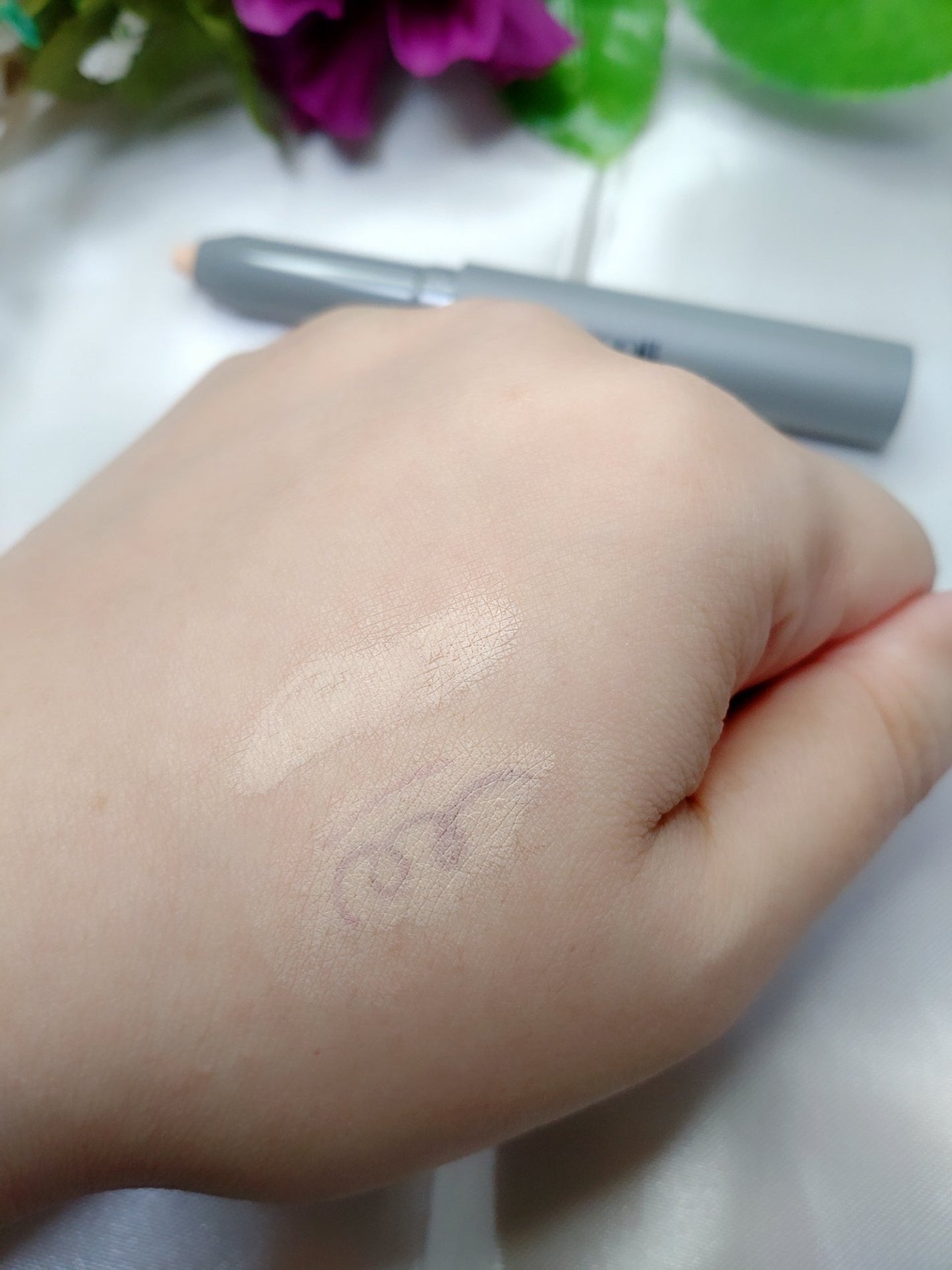 クレヨンコンシーラー/チャコット・コスメティクス/ペンシルコンシーラーを使ったクチコミ(3枚目)