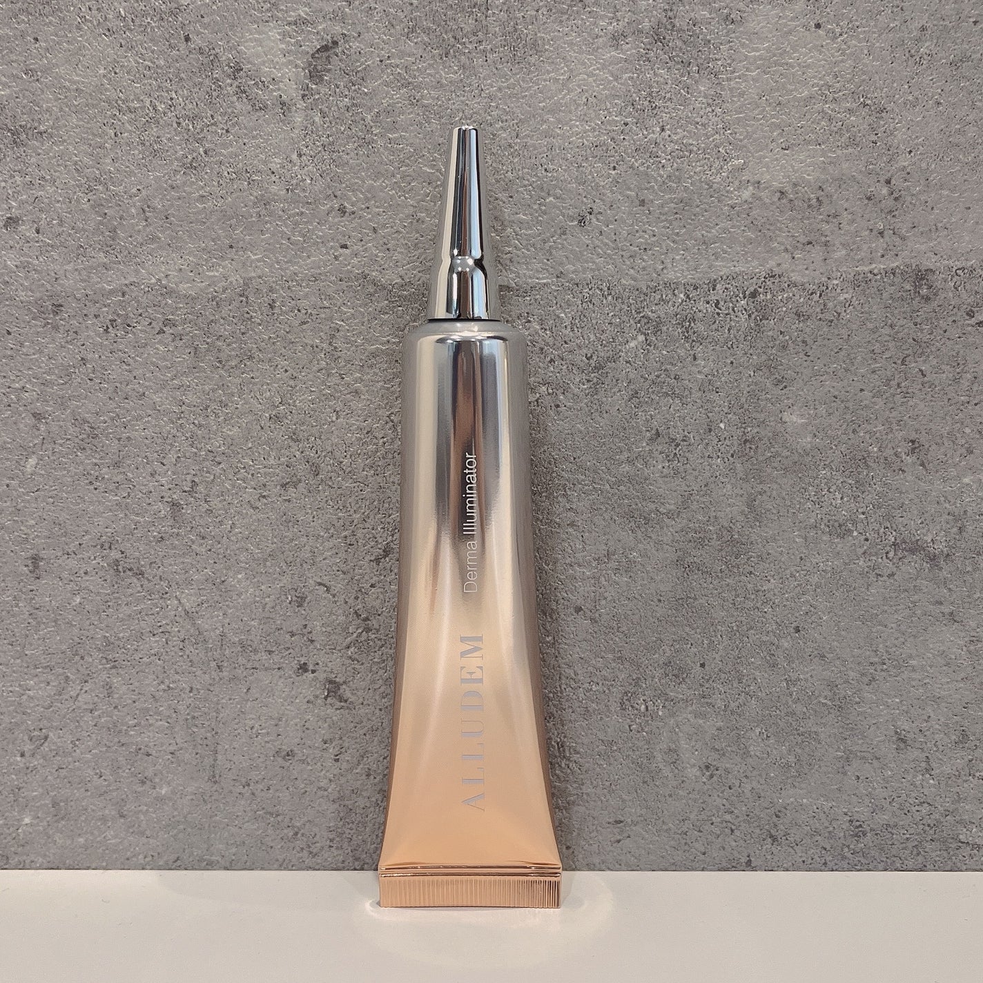 ダーマイルミネーター/ALLUDEM/美容液を使ったクチコミ(2枚目)