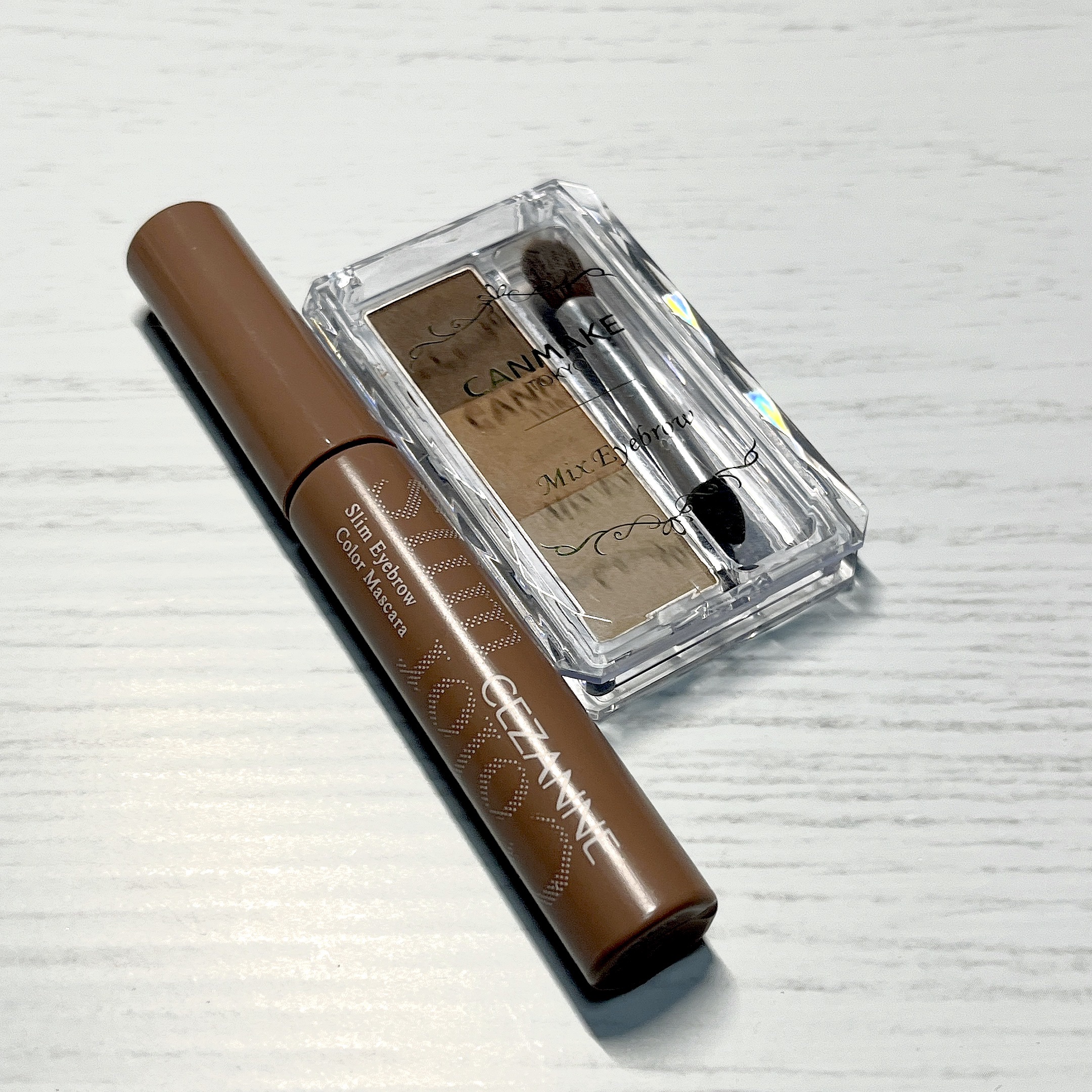 極細アイブロウマスカラ/CEZANNE/眉マスカラを使ったクチコミ（3枚目）