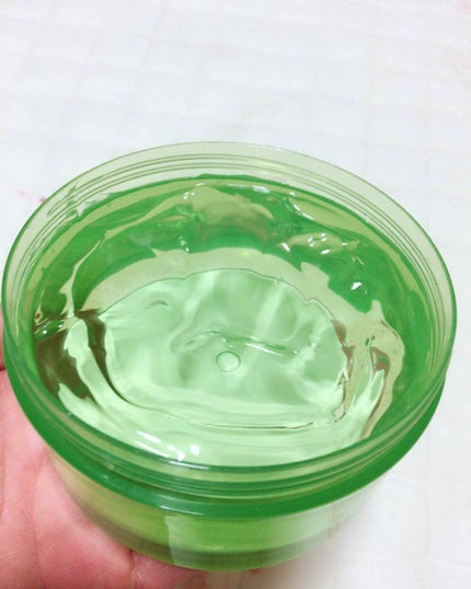 マイルド&モイスチャーアロエジェル/ネイチャーリパブリック/ボディローションを使ったクチコミ(2枚目)