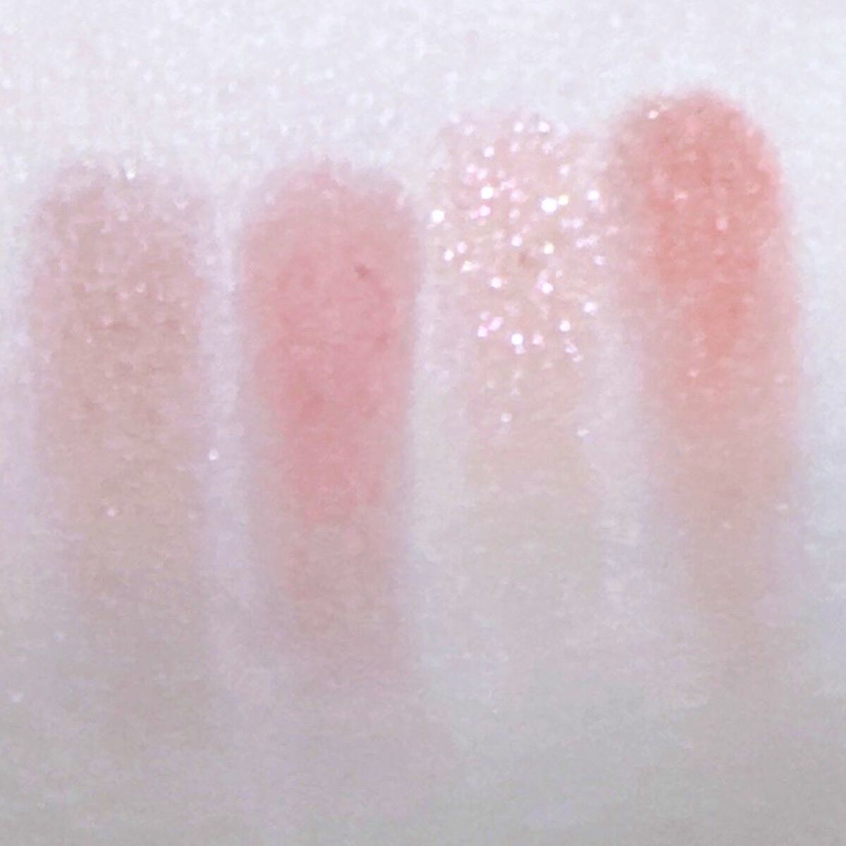 アイ カラー クォード 02SC チェリー スモーク (限定色)/TOM FORD BEAUTY/アイシャドウパレットを使ったクチコミ（3枚目）