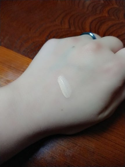 ラディアント タッチ/YVES SAINT LAURENT BEAUTE/リキッドコンシーラーを使ったクチコミ(2枚目)