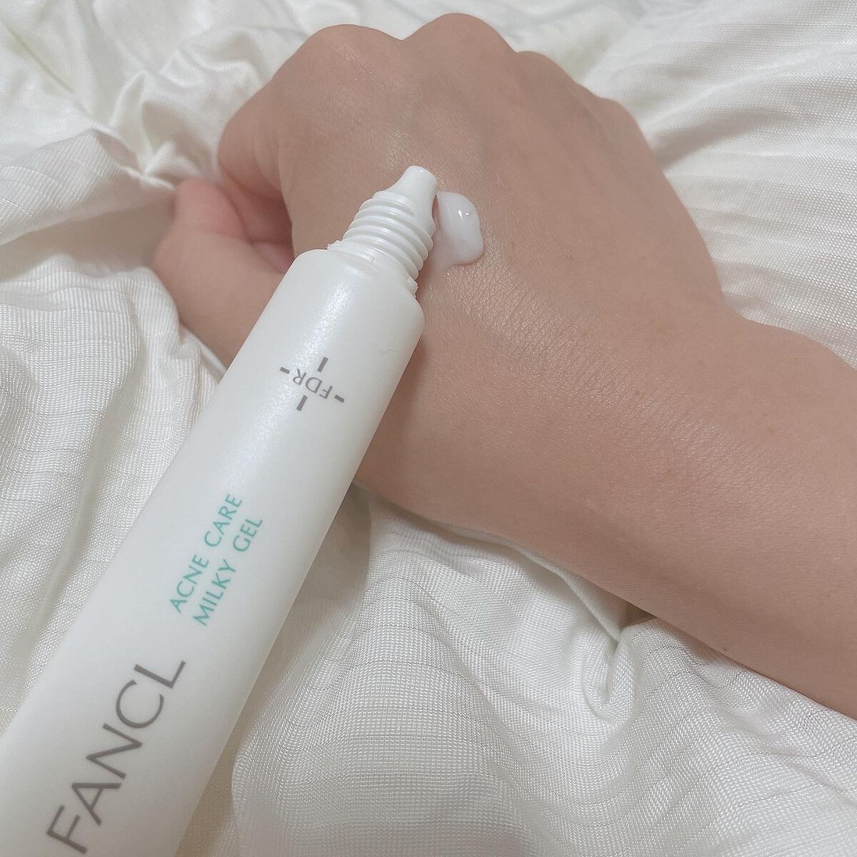 アクネケア ジェル乳液 <医薬部外品>/ファンケル/乳液を使ったクチコミ(4枚目)