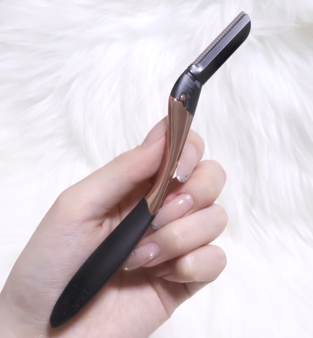 サロンプラス トーンアップ フェイススムーサー ホルダー（刃付き）/サロンプラス/シェーバーを使ったクチコミ（2枚目）