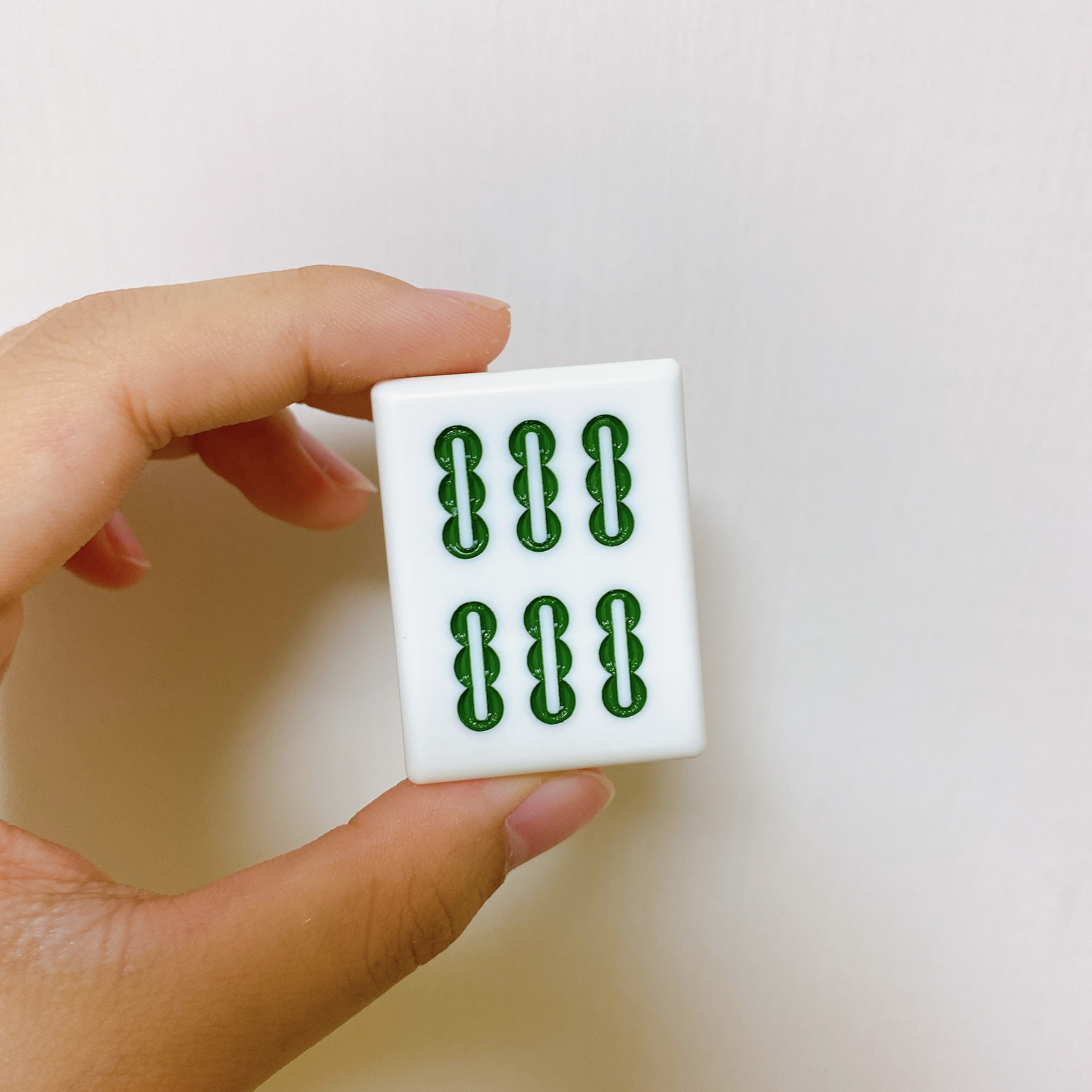 麻雀アイシャドウ 六索【ローソウ】ミルキーパール/和粧/単色アイシャドウを使ったクチコミ（1枚目）