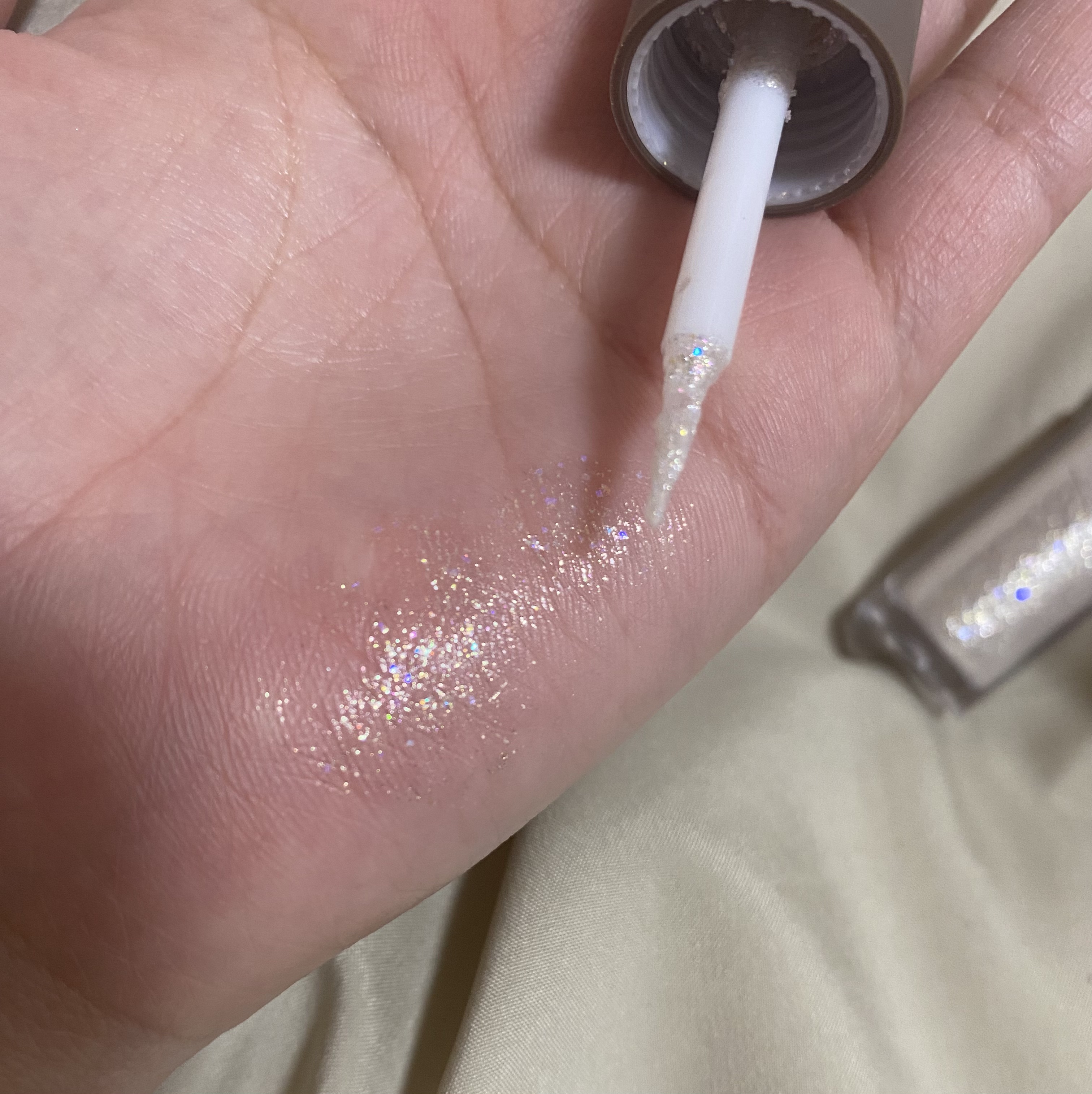 ピックミーアイズグリッター/Ririmew/グリッターを使ったクチコミ（2枚目）