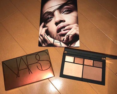 アトミックブロンド アイ&チークパレット/NARS/パウダーアイシャドウを使ったクチコミ（1枚目）