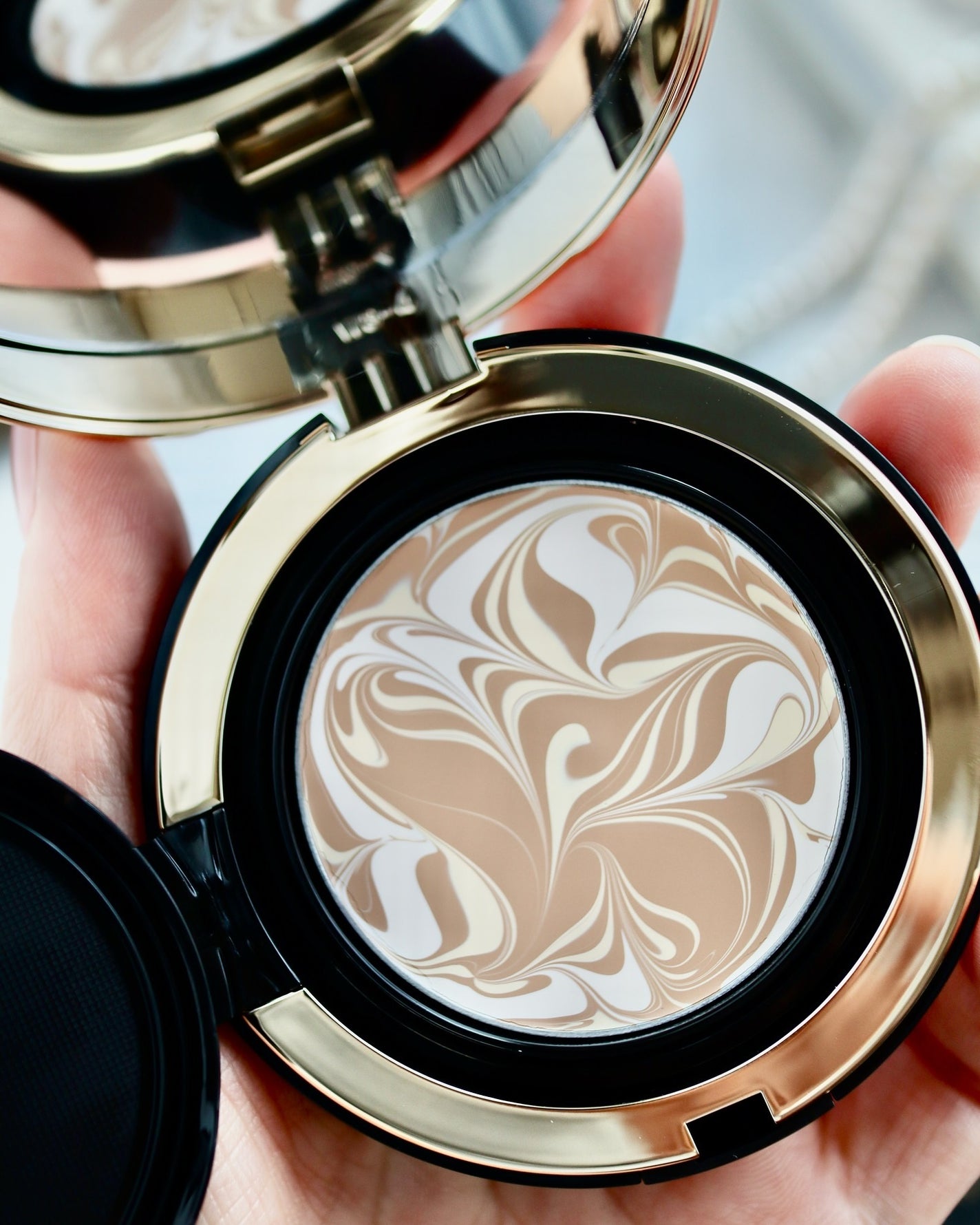 SIGNATURE ESSENCE COVER PACT /AGE20’s/クリーム・エマルジョンファンデーションを使ったクチコミ(5枚目)