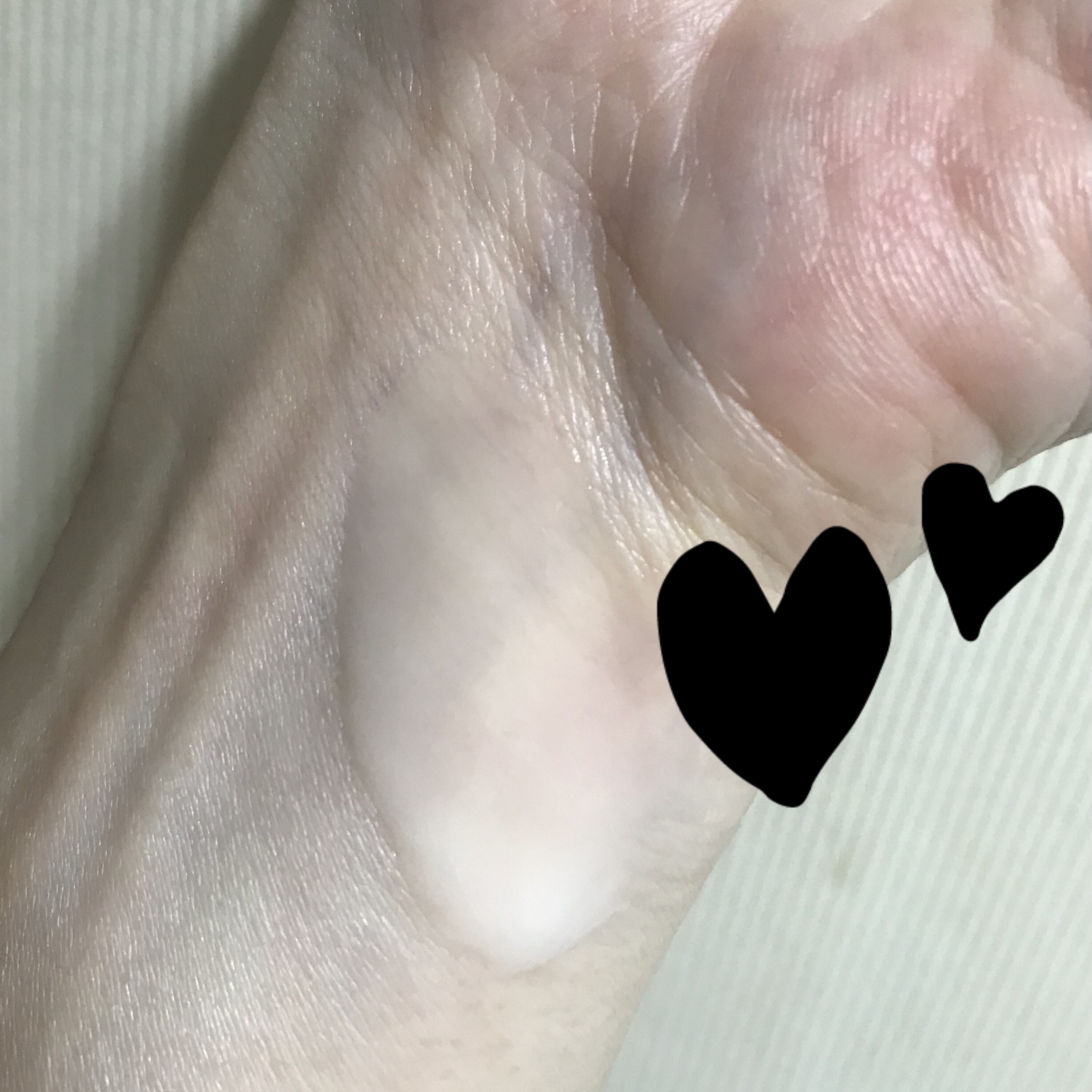 デオドラントボディミルク フローラルブーケ/エージーデオ24/ボディミルクを使ったクチコミ（2枚目）