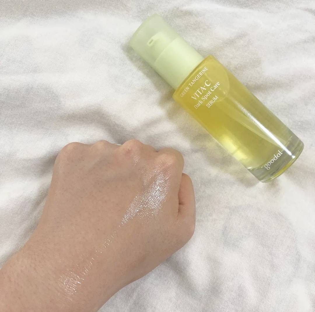 グリーンタンジェリン ビタC ダークスポットケアセラム/goodal/美容液を使ったクチコミ（3枚目）
