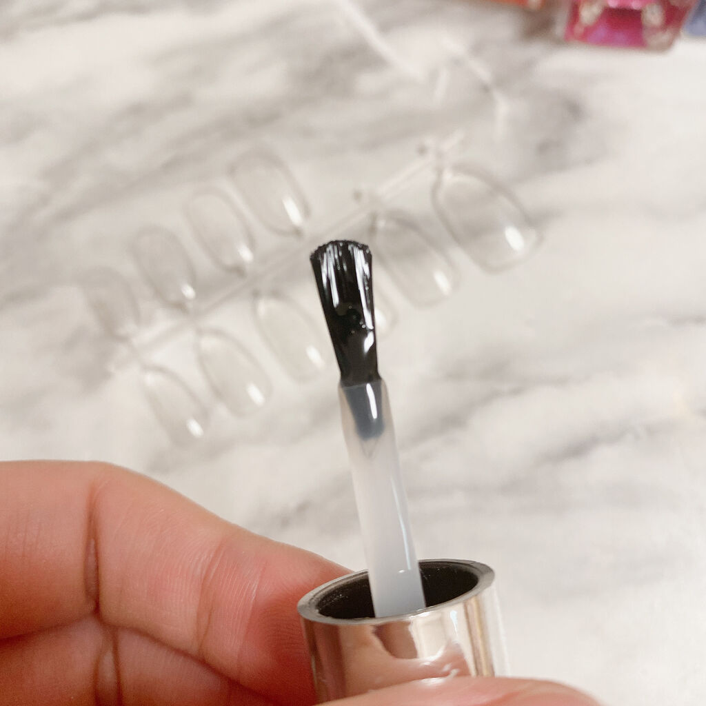 Somptueux(ソンプチュー) ネイルポリッシュ/DAISO/マニキュアを使ったクチコミ（3枚目）