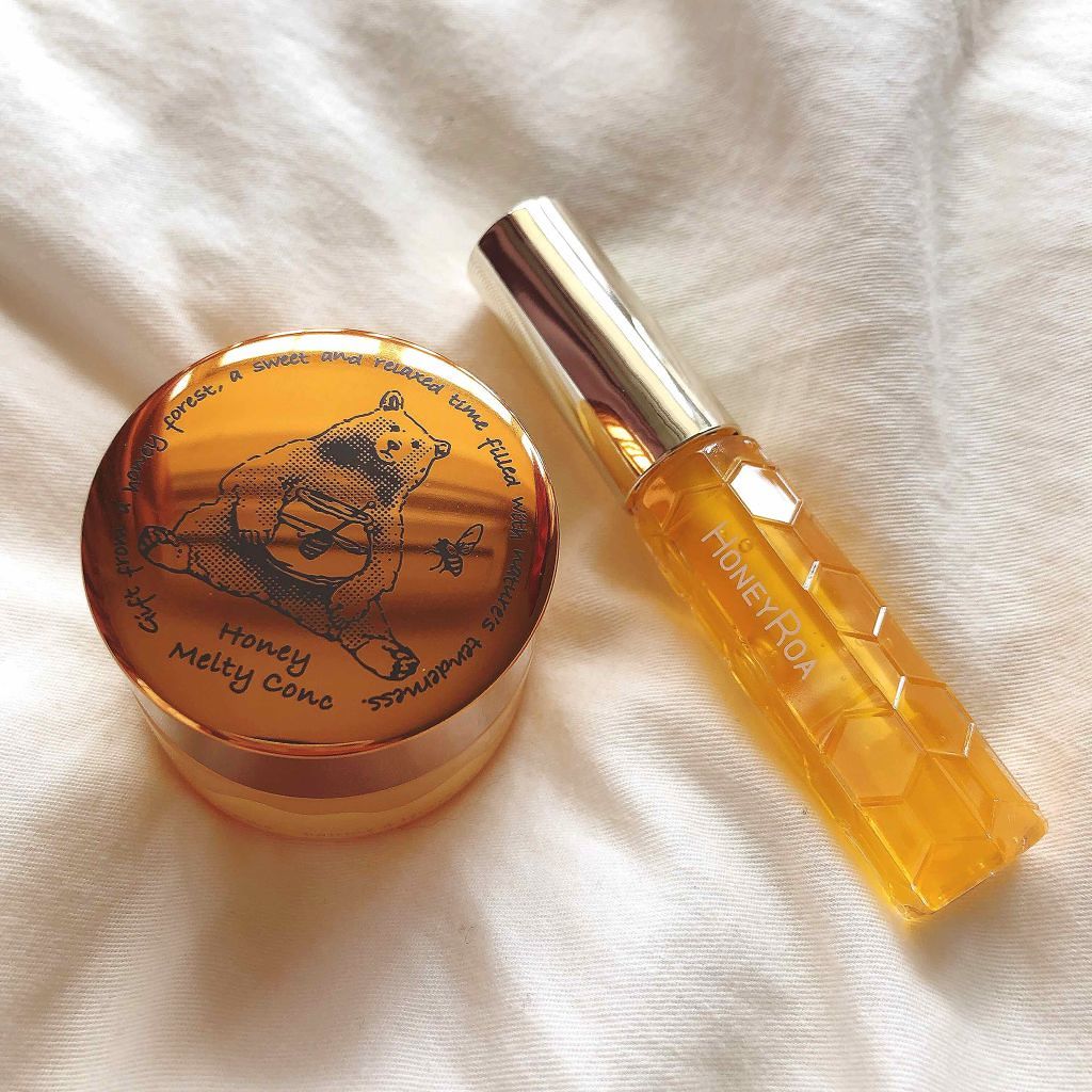 ハニーラスター r/ROAlív/リップグロスを使ったクチコミ（1枚目）