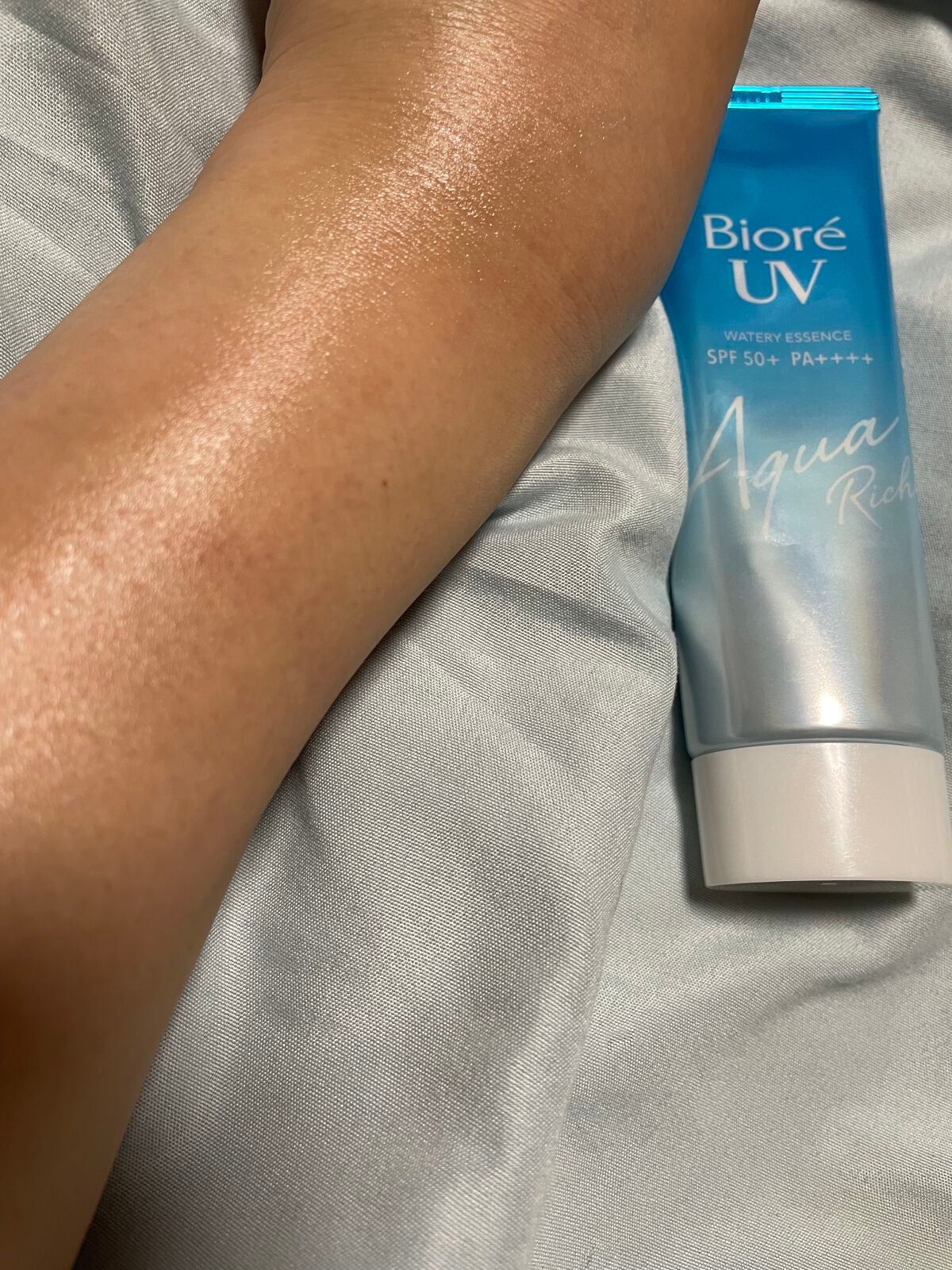 ビオレUV アクアリッチウォータリーエッセンス/ビオレ/日焼け止め・UVケアを使ったクチコミ(3枚目)