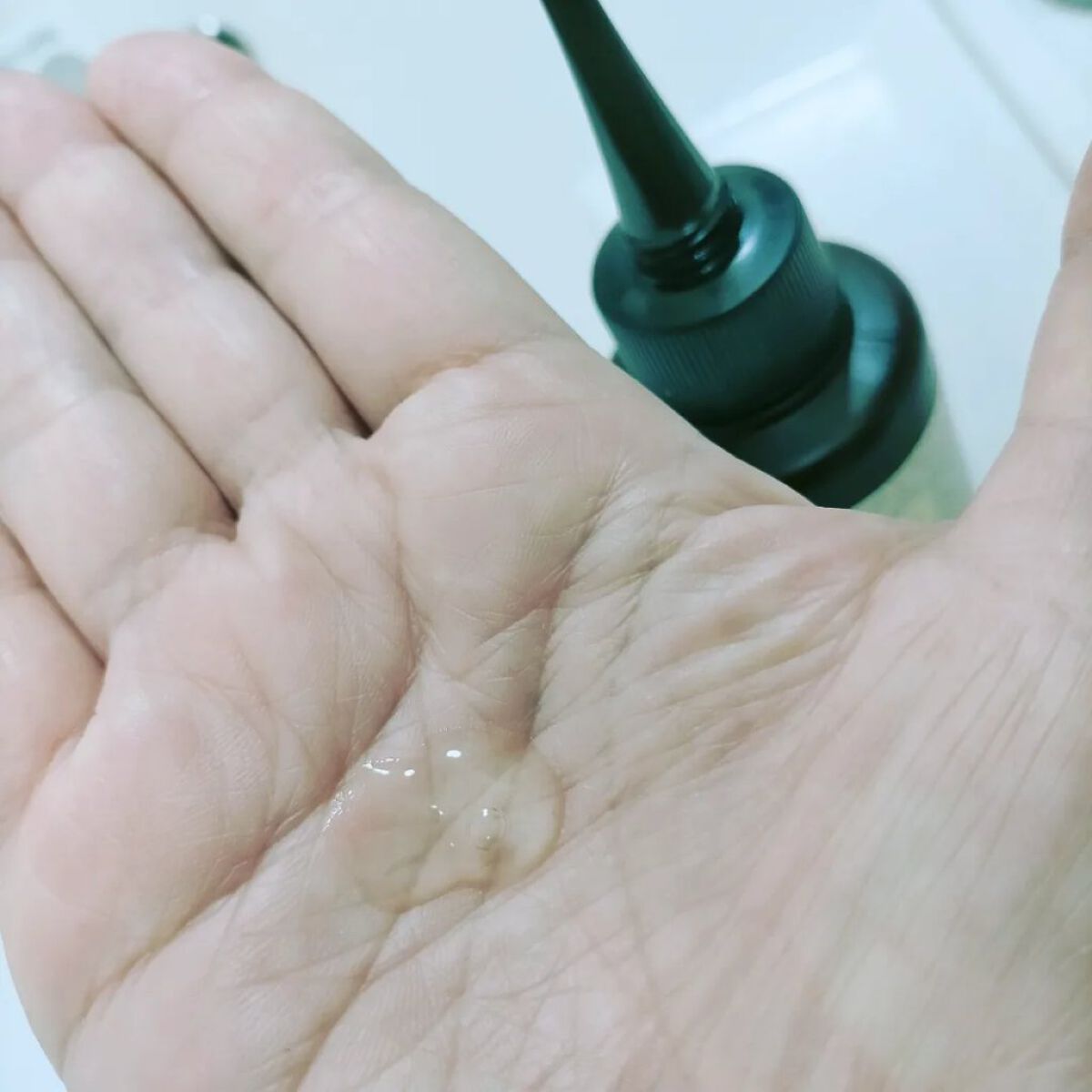 リスグロウリッチ/iqumore/頭皮ローションを使ったクチコミ（3枚目）