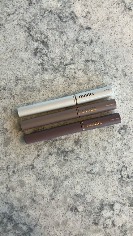 R Dresser on LIPS 「【スタッフ佐藤ゆりのオススメ】今回の私のおすすめはまつ毛が短い..」(1枚目)