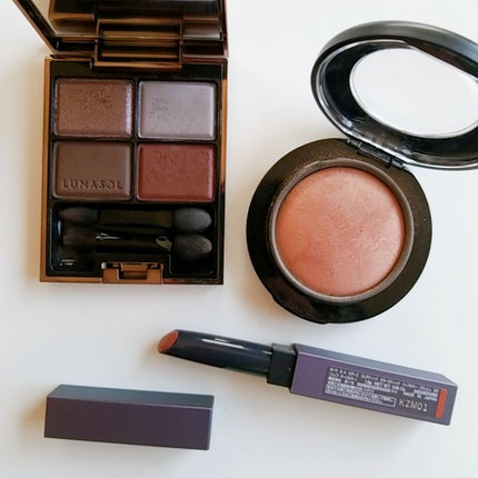 ニュアンスシェイドアイズ/LUNASOL/アイシャドウパレットを使ったクチコミ(1枚目)