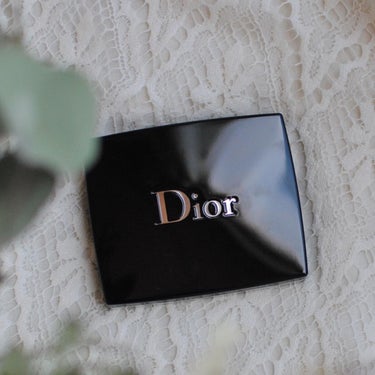 【旧】サンク クルール クチュール 709 アイコニック ミューズ（生産終了）/Dior/アイシャドウパレットを使ったクチコミ（2枚目）