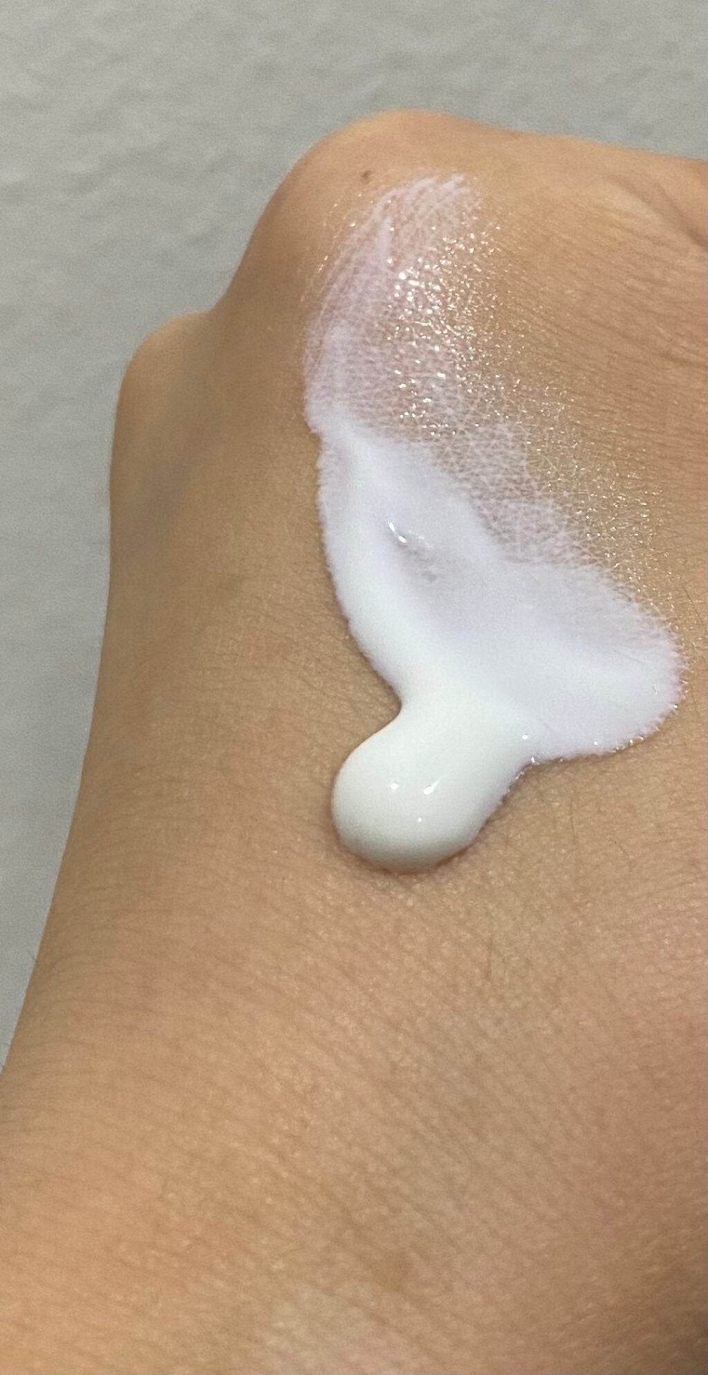 スーパーモイスチャージェルゴールド/スキンアクア/日焼け止めジェルを使ったクチコミ(3枚目)