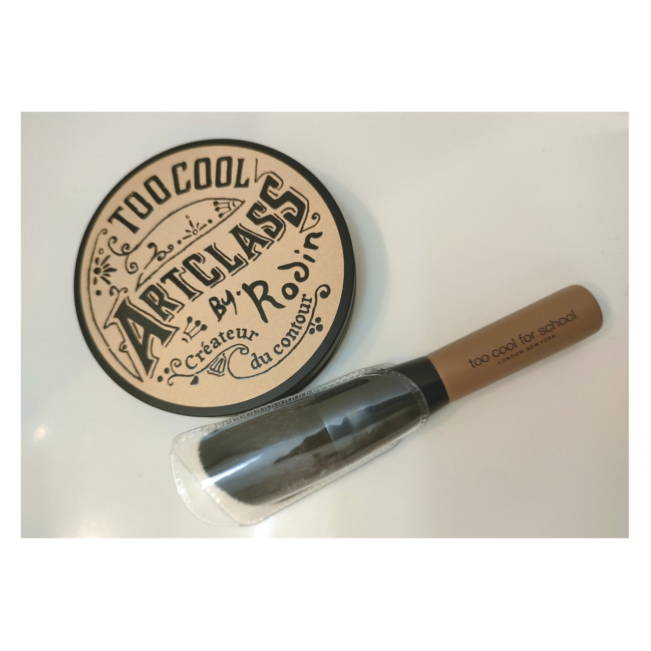 アートクラスバイロダン シェーディング 2 モダン マスター(ブラシ付き)/too cool for school/シェーディングを使ったクチコミ（1枚目）