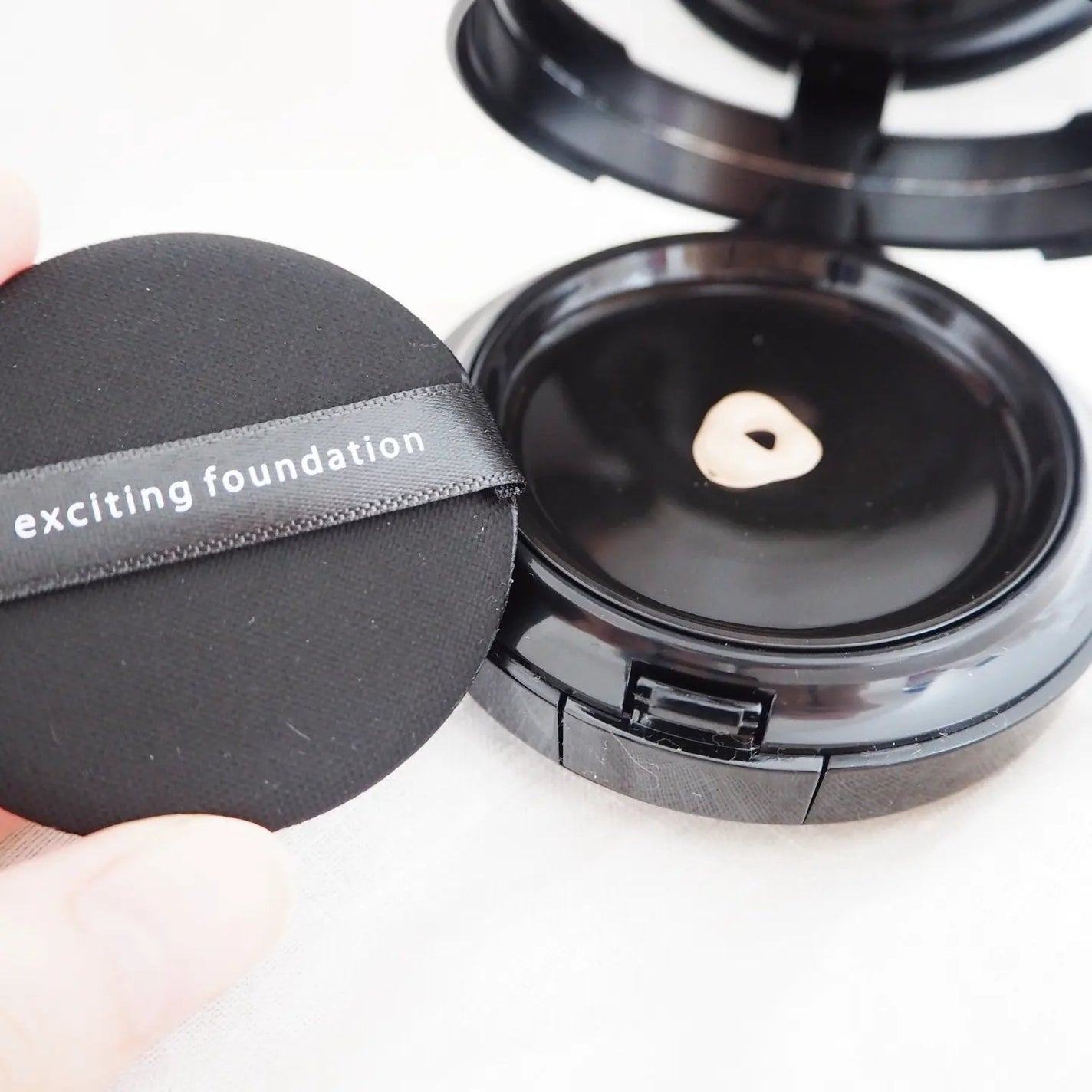 V3 エキサイティングファンデーション/SPICARE/クッションファンデーションを使ったクチコミ(3枚目)