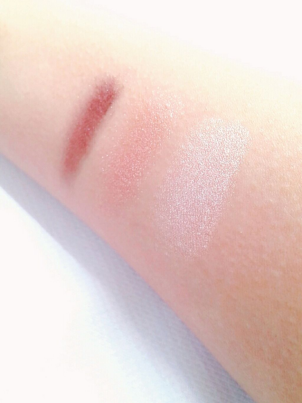 トーンアップアイシャドウ/CEZANNE/アイシャドウパレットを使ったクチコミ(2枚目)