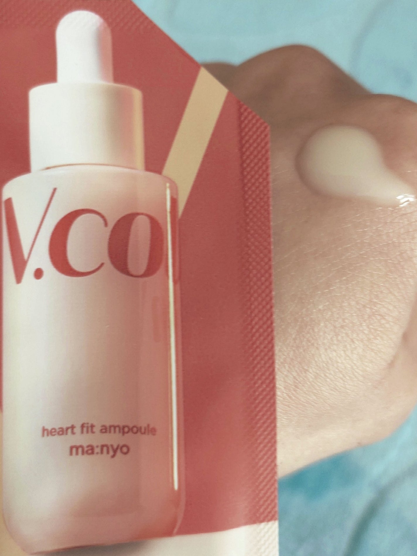 Vコラーゲン ハートフィット セラム/manyo/美容液を使ったクチコミ(3枚目)