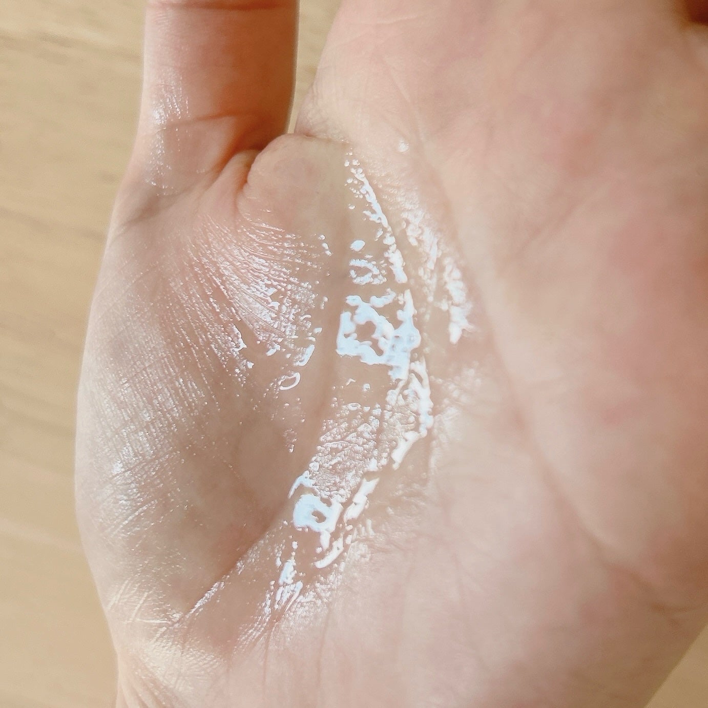 プロフェッショナルリペアリングヘアパヒュームセラム/ダルバ/ヘアミストを使ったクチコミ(3枚目)