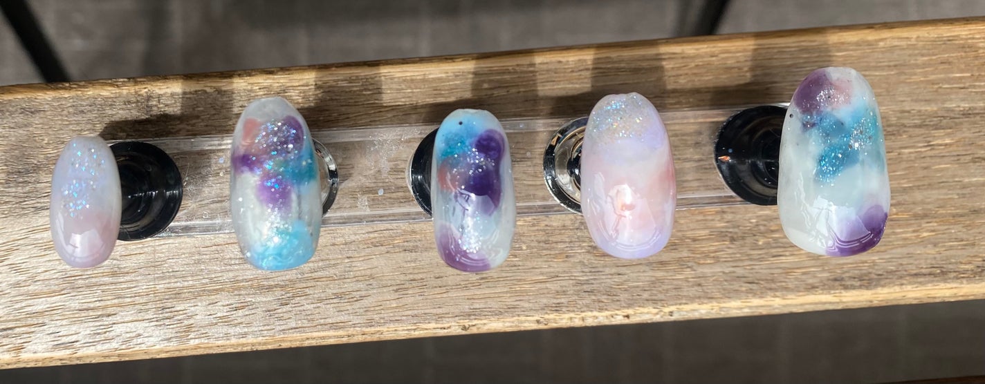 カラフルネイルズ/キャンメイク/マニキュアを使ったクチコミ(5枚目)